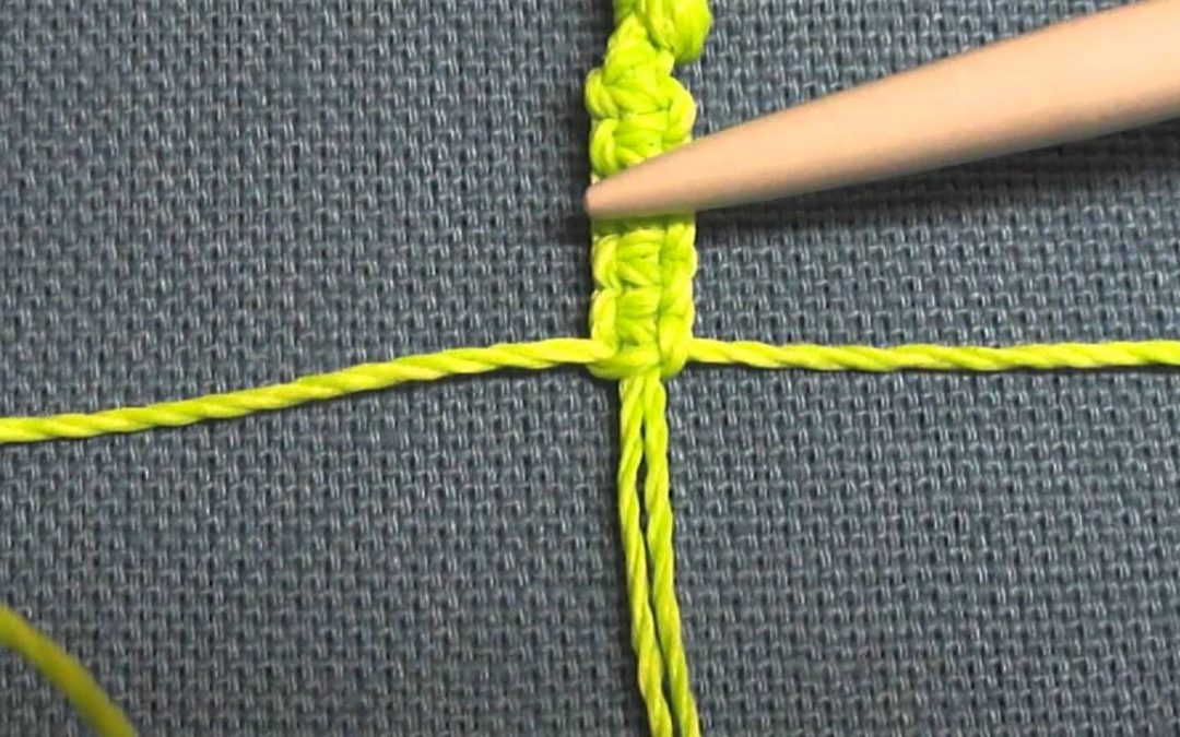 Cómo hacer una pulsera en macramé, color verde manzana (videotutorial)
